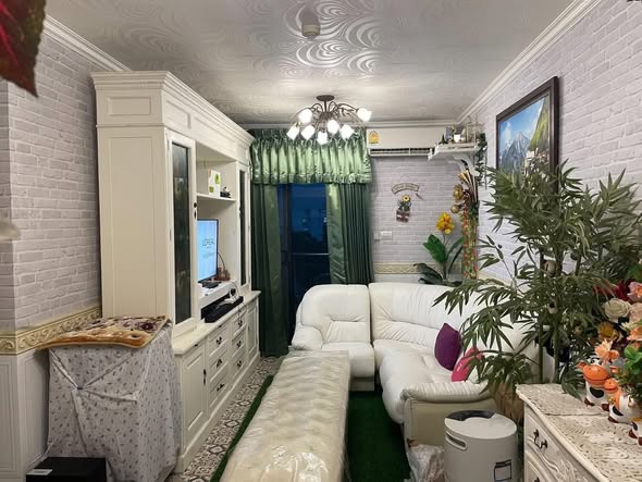 living room of Supalai City Resort – Phaholyothin 32