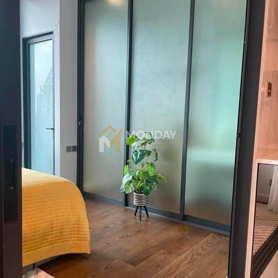 bedroom and room interior of Supalai Icon Sathon