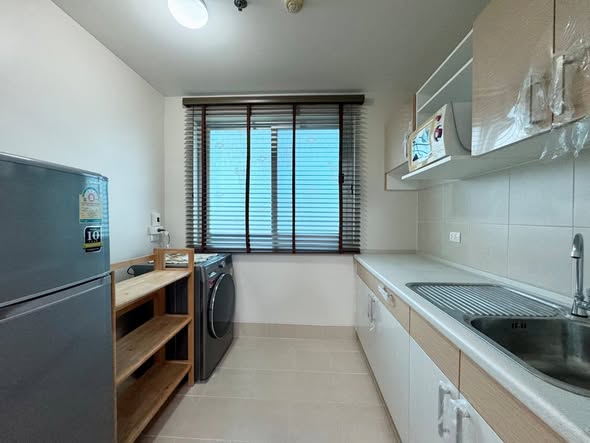 bathroom of Supalai Park Ekkamai – Thonglor