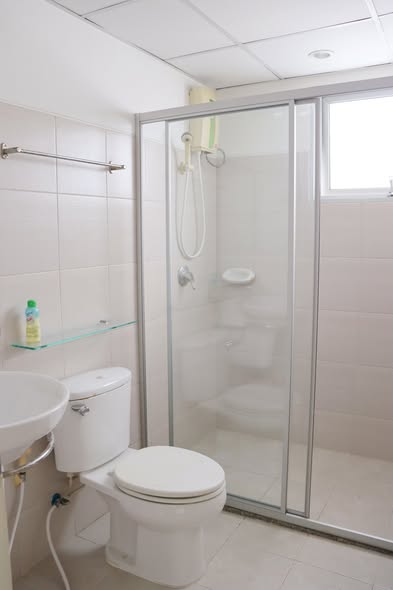 room interior and bathroom of Supalai Park Kaset
