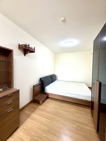 bedroom of Supalai Park Ratchayothin