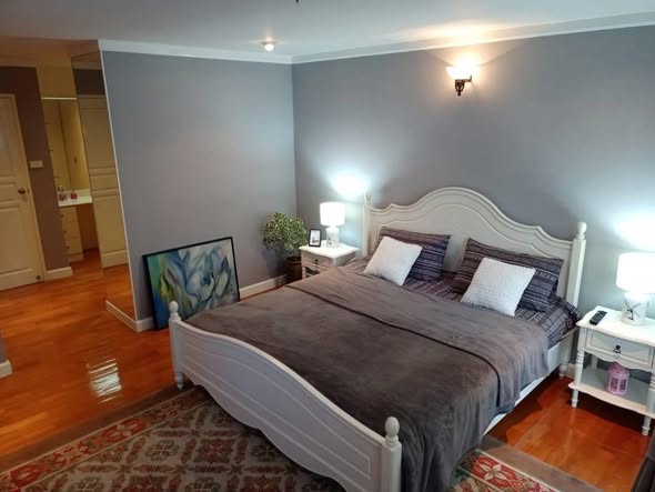 bedroom of Supalai Place Condominium Sukhumvit 39