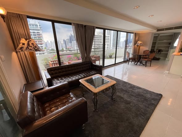 Supalai Place Condominium Sukhumvit 39