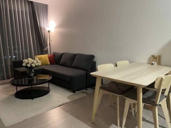 living room and room interior of Supalai Premier Si Phraya-Sam Yan