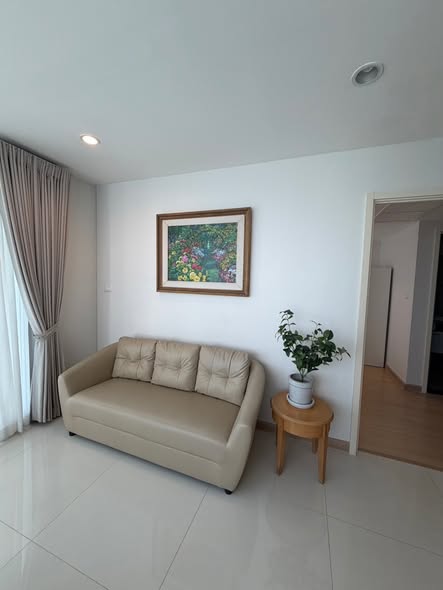 bedroom and living room of Supalai Riva Grande Rama 3 ศุภาลัย ริวา แกรนด์ พระราม 3