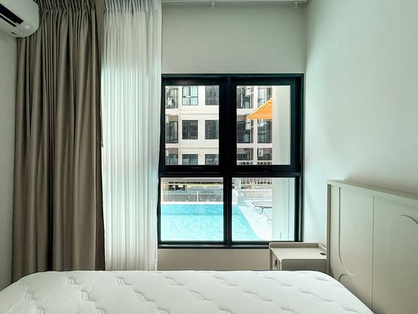 bedroom and room interior of Supalai Sense Srinakarin
