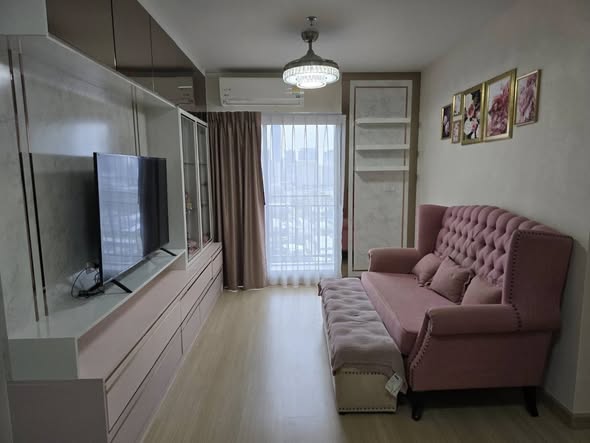 bedroom and living room of Supalai Veranda Rama 9