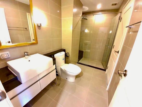 bathroom of Supalai Wellington