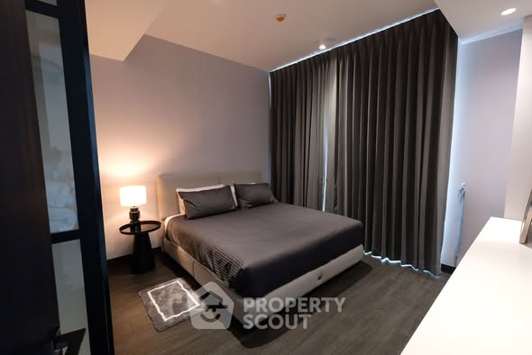 bedroom of Tait Sathorn 12
