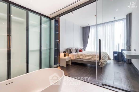 bedroom and room interior of Tait Sathorn 12