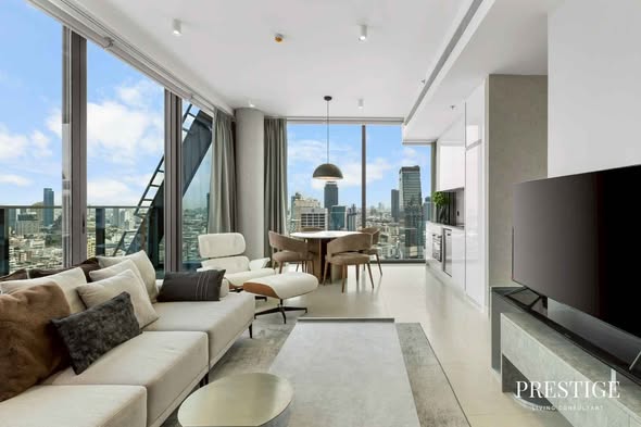 living room of Tait Sathorn 12