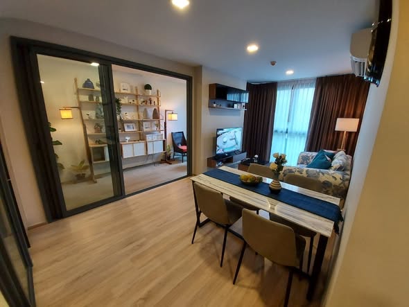 room interior of TAKA HAUS ทากะ เฮาส์