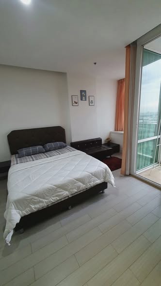 bedroom of TC-Green Condominium