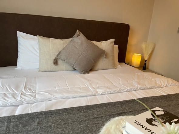 bedroom of THE ACE EKAMAI