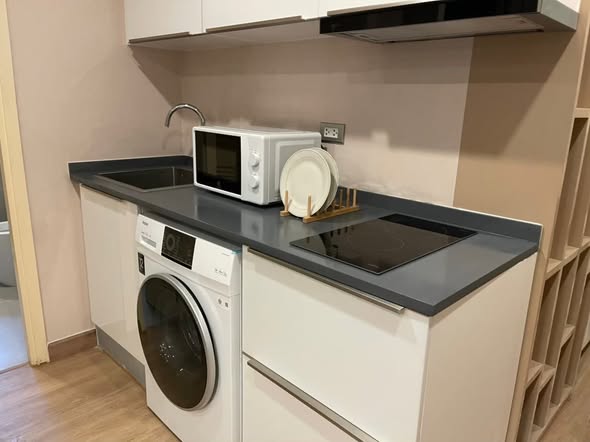 kitchen of THE ACE EKAMAI