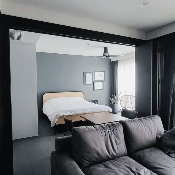 bedroom and room interior of The Address Chidlom