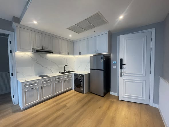 kitchen of The Address Chidlom