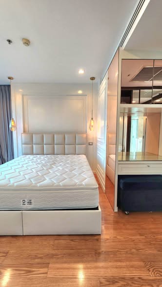 bedroom of The Address Sathorn