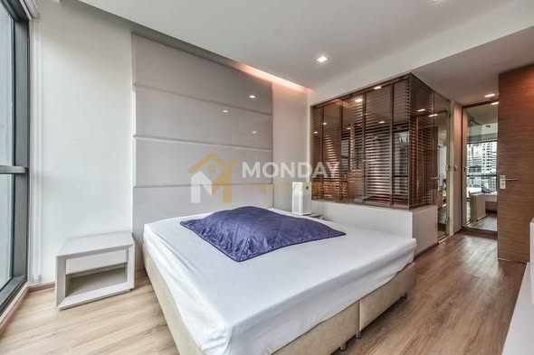 bedroom and room interior of The Address Sathorn