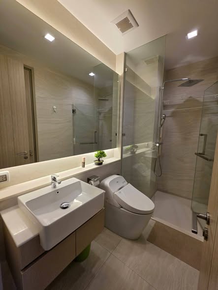 bathroom of The Address Siam-Ratchathewi