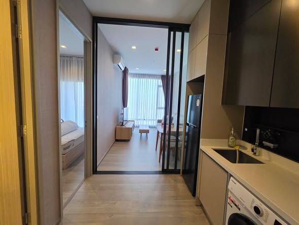bedroom and room interior of The Address Siam-Ratchathewi