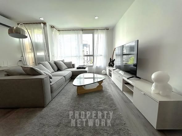 living room of The Address Sukhumvit 42