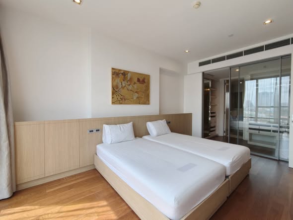 bedroom of The Bangkok Sathorn
