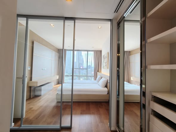 bedroom and room interior of The Bangkok Sathorn