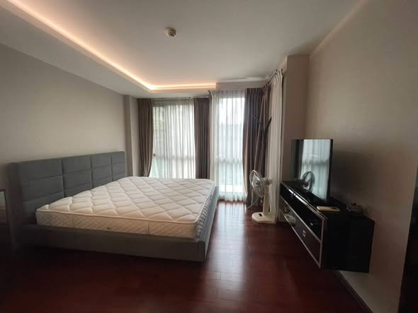 bedroom of The Bangkok Sukhumvit 61