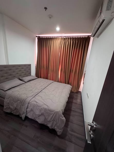 bedroom of The Base Park East