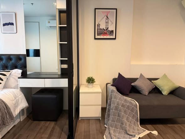living room and bedroom of THE BASE Park West – Sukhumvit 77