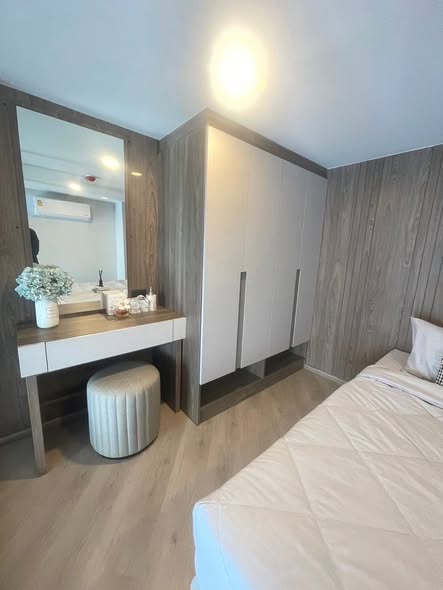 bedroom of THE BASE Saphanmai