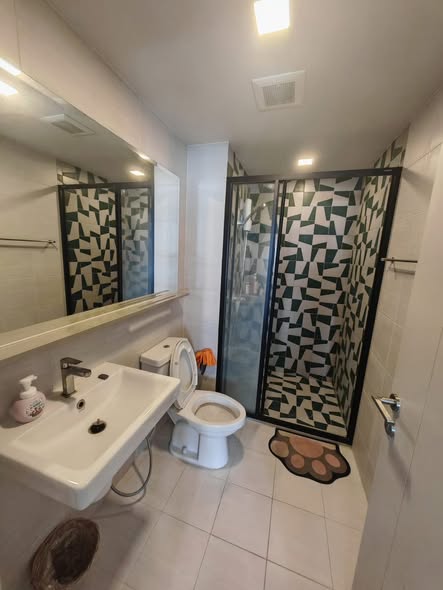 THE BASE Sukhumvit 50