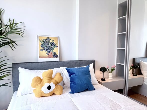 bedroom of THE BASE Sukhumvit 77