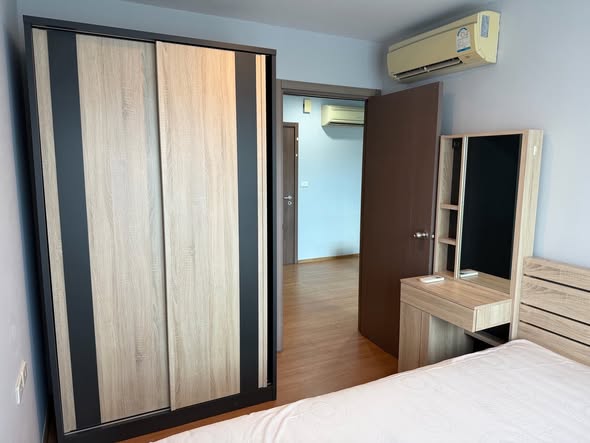 bedroom and room interior of THE BASE Sukhumvit 77