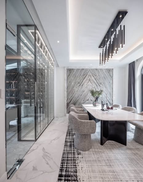 living room and bathroom of The Boulevard Ekkamai