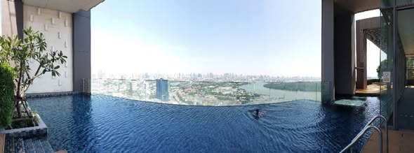 pool of The Breeze Naradhiwas