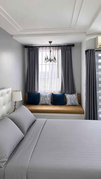 bedroom of THE CANALE condo by mobius
