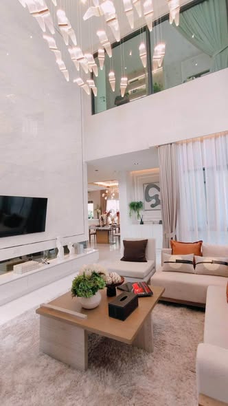 living room of The City Sukhumvit-Onnut 2