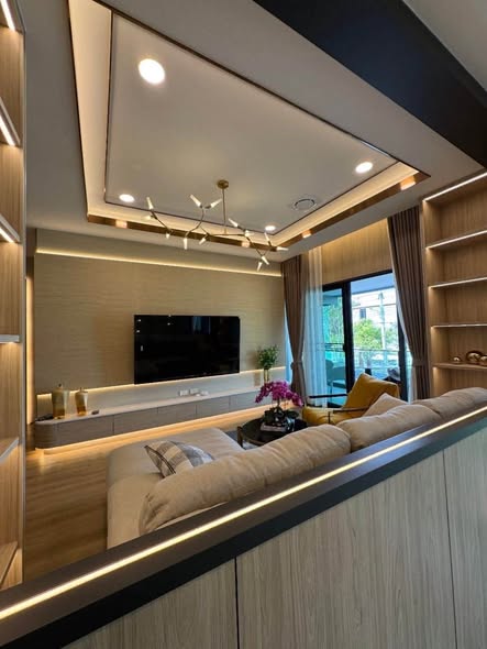 living room and bedroom of The City Sukhumvit-Onnut 2