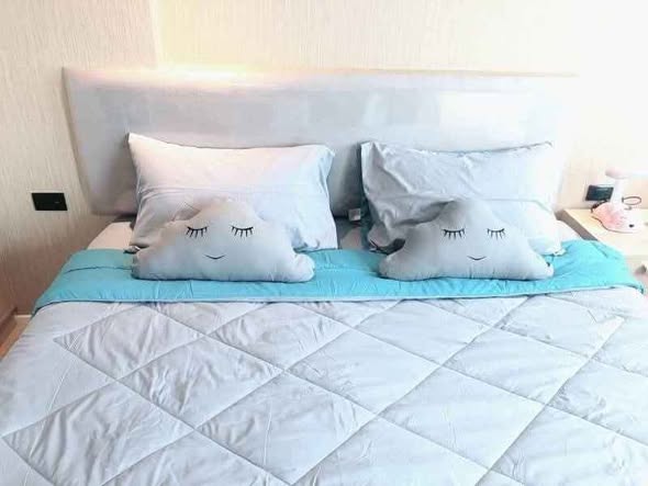 bedroom of The Cloud