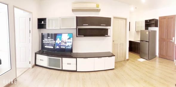 living room of The Complete Ratchaprarop