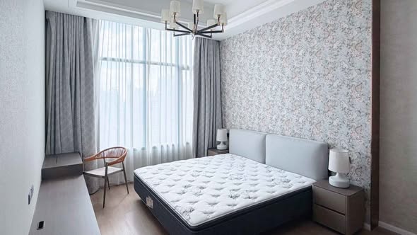 bedroom of The Diplomat 39