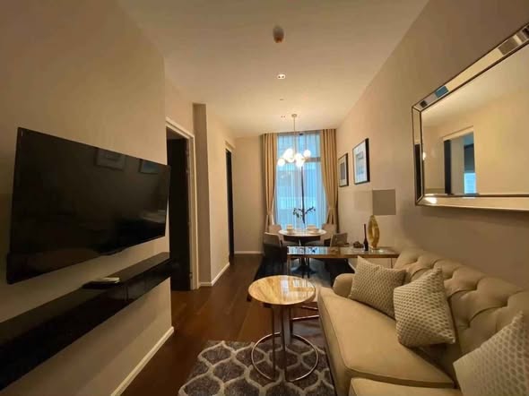 living room and bedroom of The Diplomat 39