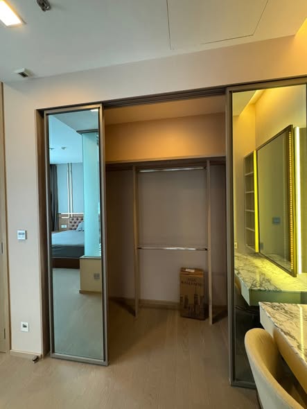 bedroom and room interior of THE ESSE ASOKE
