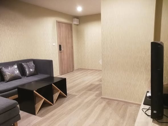 room interior of The Excel Hideaway Sukhumvit 71