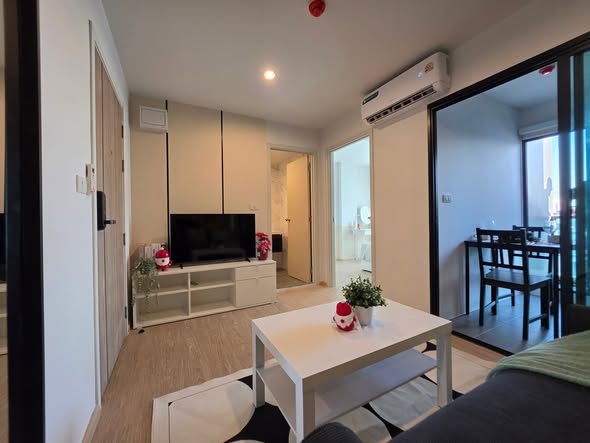 bedroom of The Excel Ratchada 18