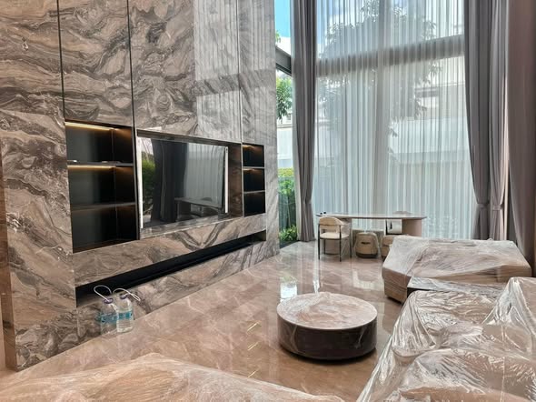 living room and bedroom of The Gentry Phatthanakan – เดอะ เจนทริ พัฒนาการ