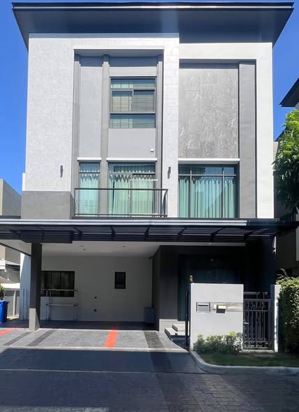 เดอะ เจนทริ สุขุมวิท (THE GENTRY SUKHUMVIT 101)