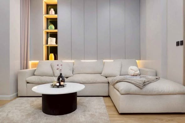 living room and bedroom of เดอะ เจนทริ สุขุมวิท (THE GENTRY SUKHUMVIT 101)